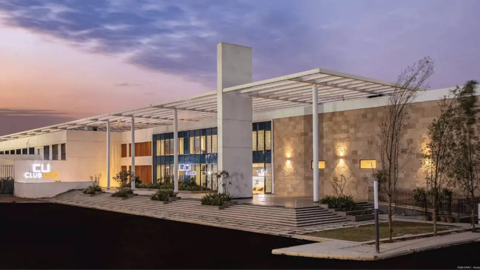 Shapoorji-Pallonji-Parkwest-Apartments-In-Mysore-Road-Central-Bangalore-club